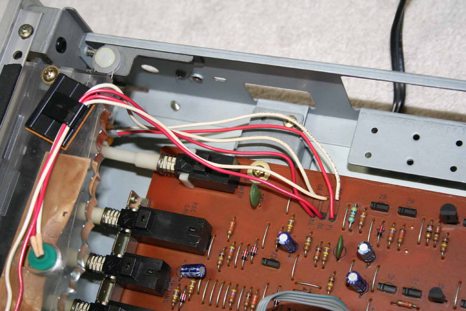 YAMAHA FM Tuner T-5 ヤマハFMチューナT-5 修理作業メモ YAMAHA FM Tuner T-5 ヤマハFMチューナT-5 修理作業メモ